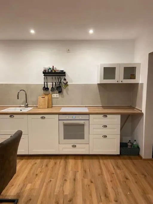 Apartment Ferienwohnung Saumpfad 25 Min Ins Legoland Horgau
